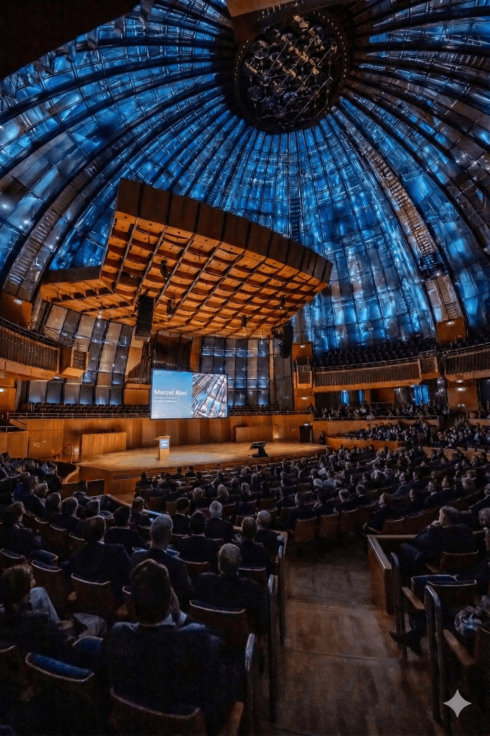 Marcel auf der Bühne